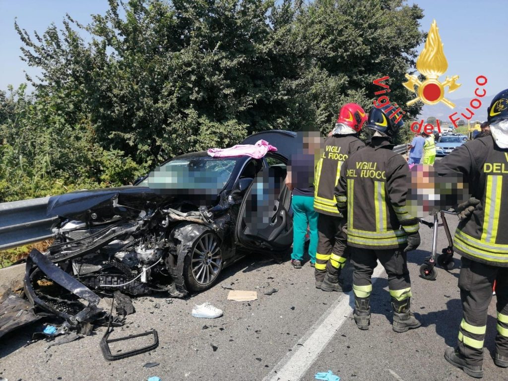Incidente a Cassano allo Jonio Calabria (1)