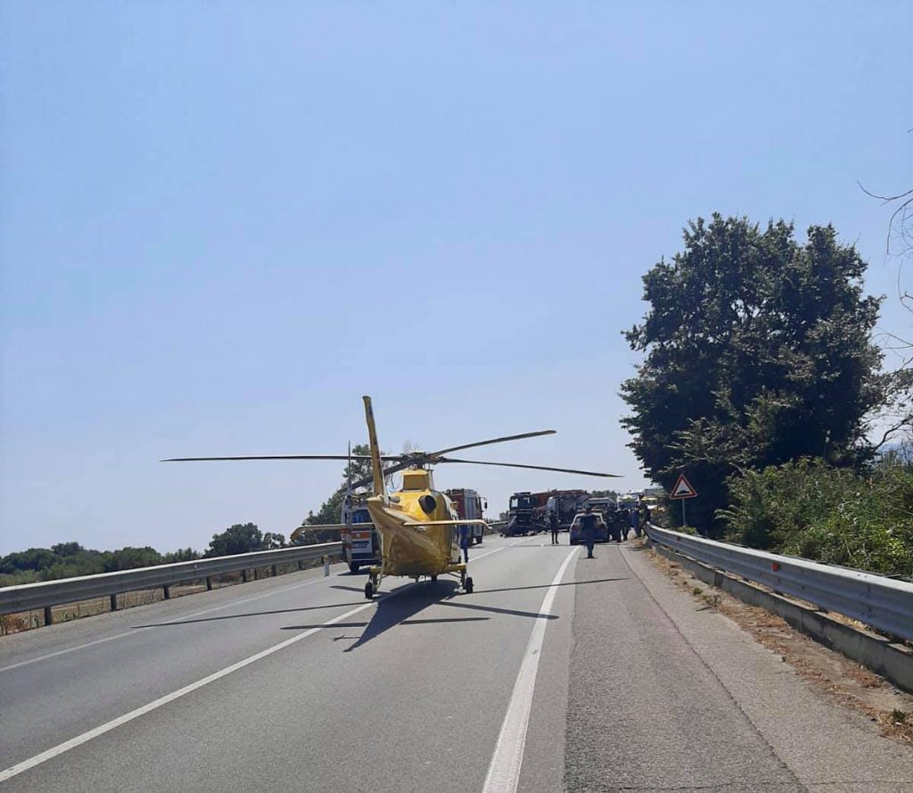 Incidente a Cassano allo Jonio Calabria (1)
