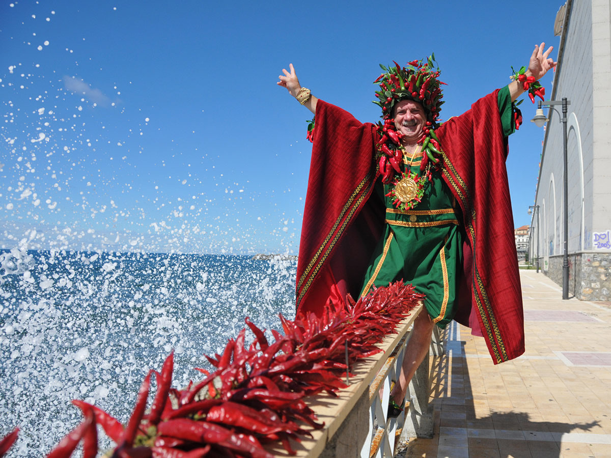Festival del Teatro Classico: la celebrazione del mare al centro della nuova edizione di "Portiglialba" - Vimarsana News