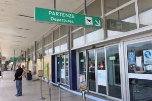aeroporto dello stretto reggio calabria