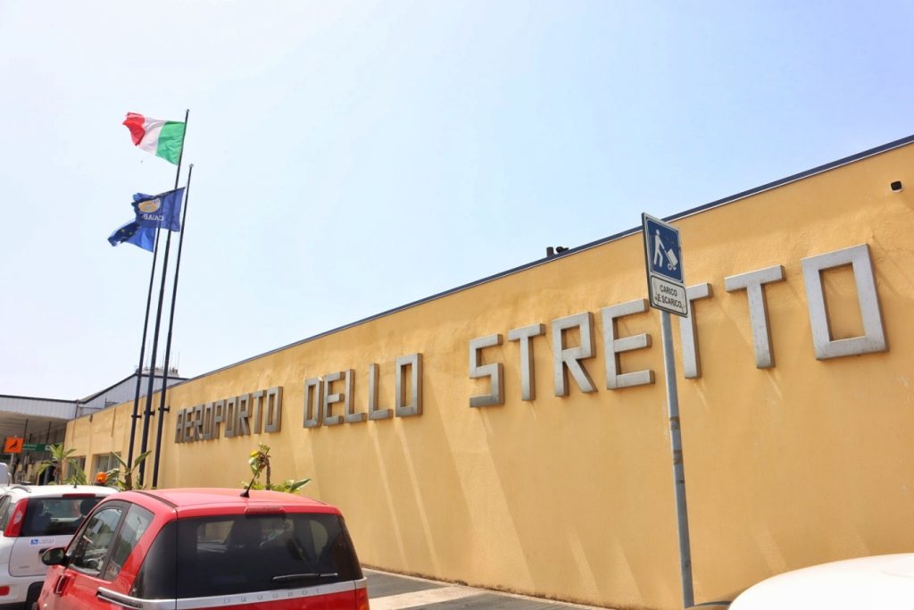 aeroporto dello stretto reggio calabria