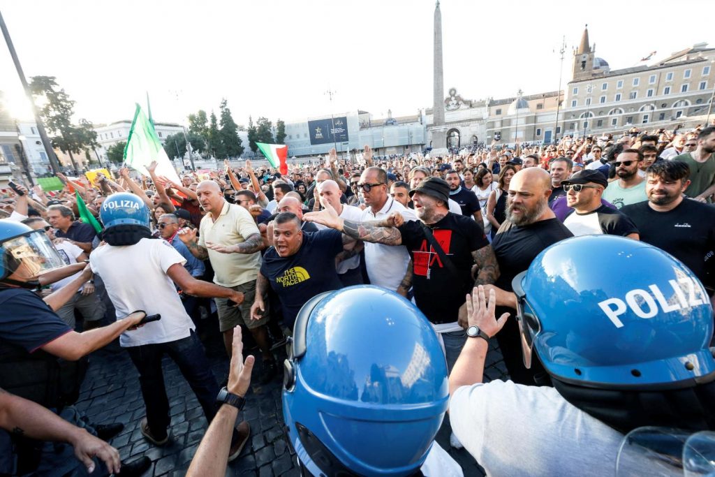 manifestazione contro io Green Pass