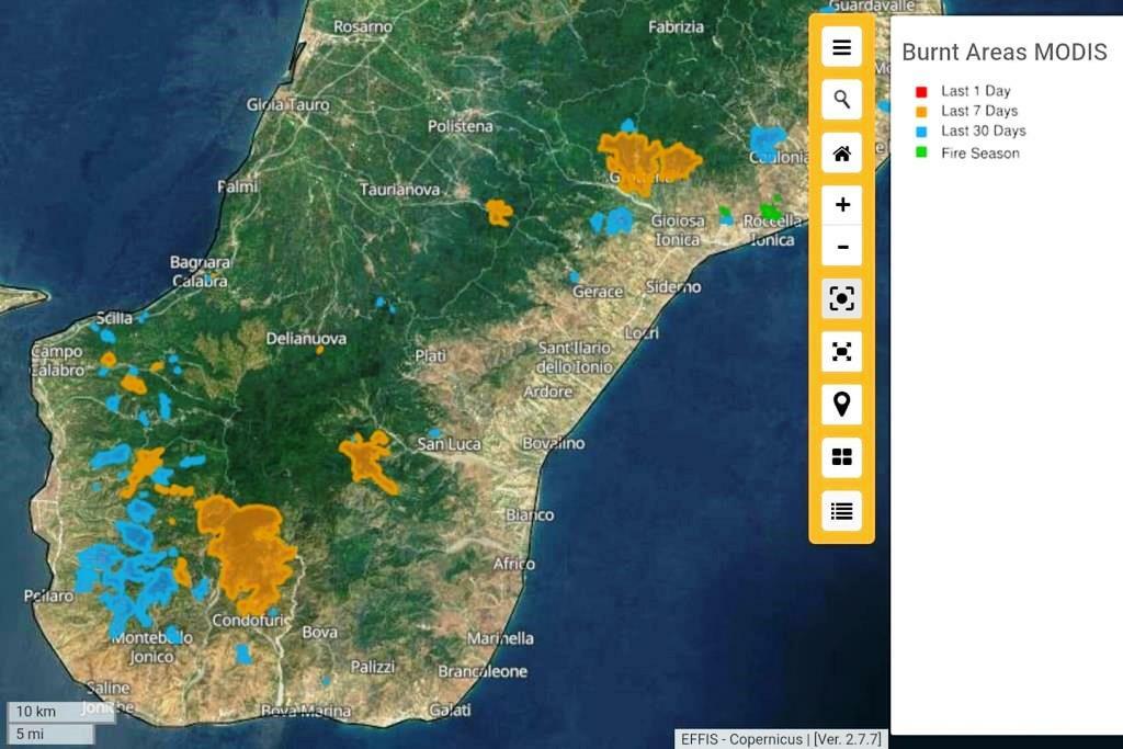 Emergenza incendi a Reggio Calabria, le immagini del satellite Modis: l'emblema di un dramma vissuto in città e provincia - Vimarsana News