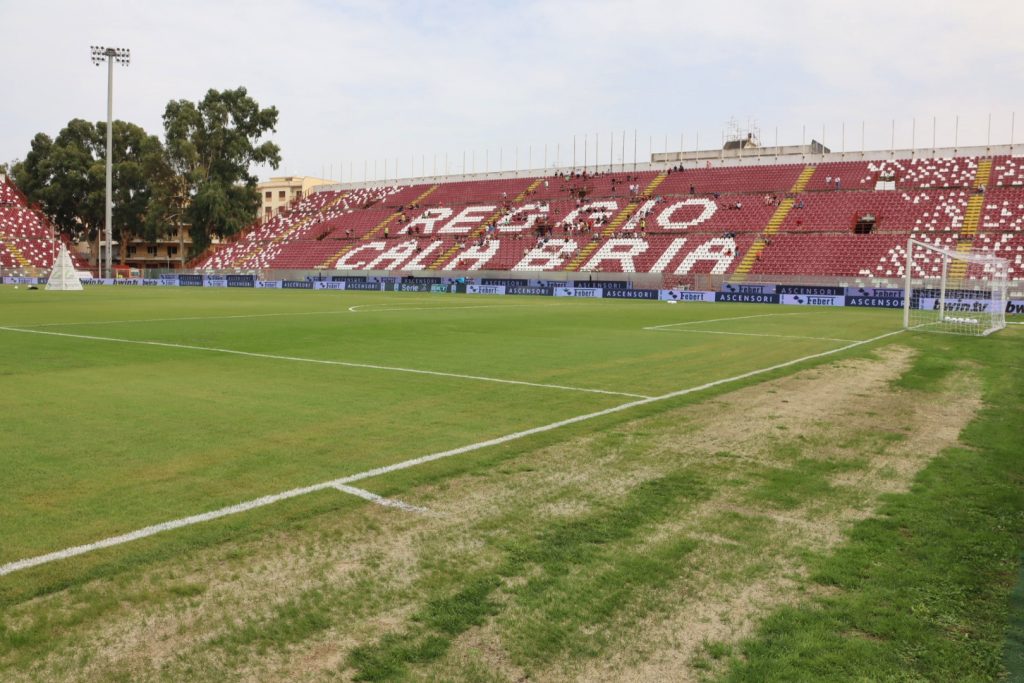 Reggina-Spal manto erboso Granillo