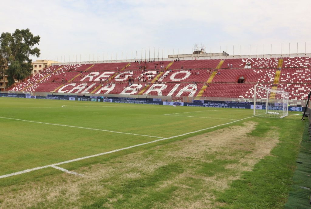Reggina-Spal manto erboso Granillo