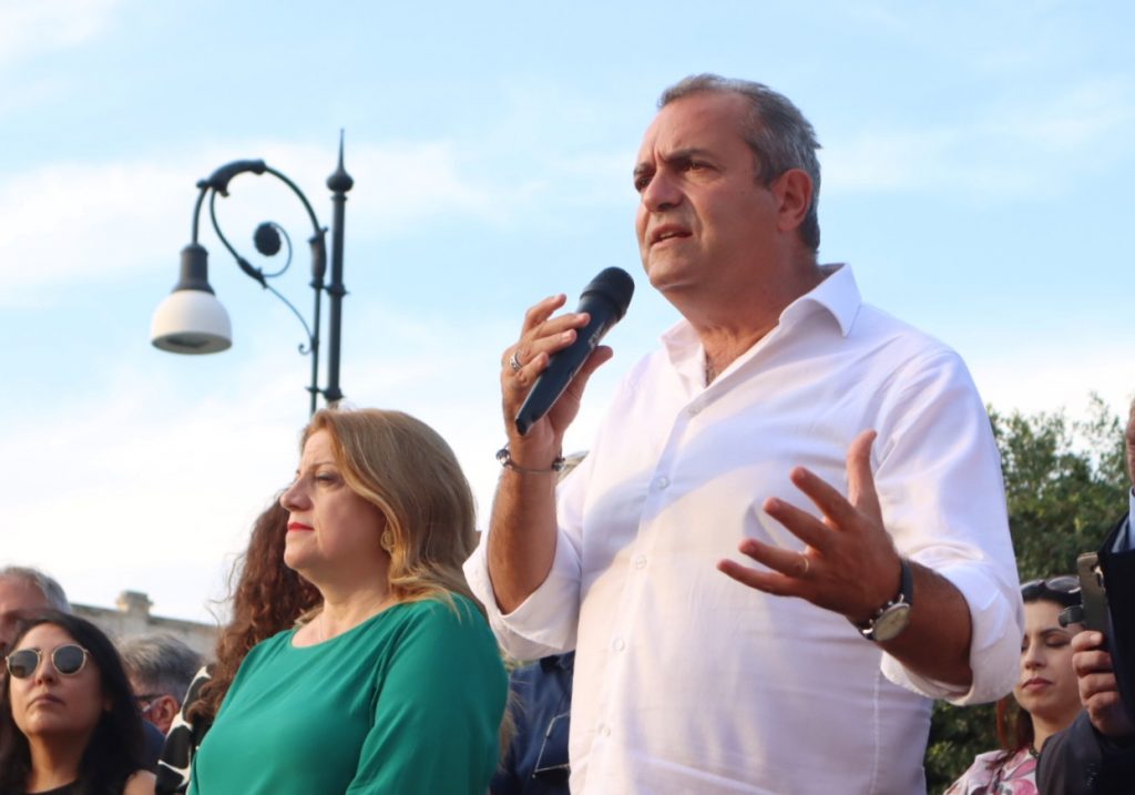 Iniziativa De Magistris Piazza Duomo