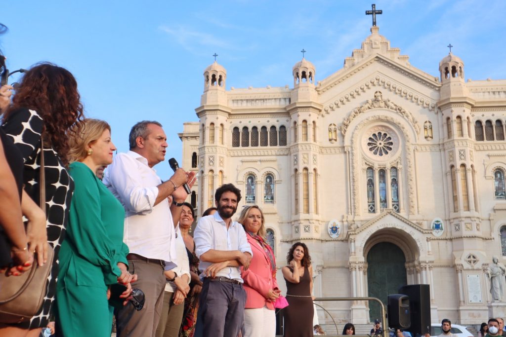 Iniziativa De Magistris Piazza Duomo