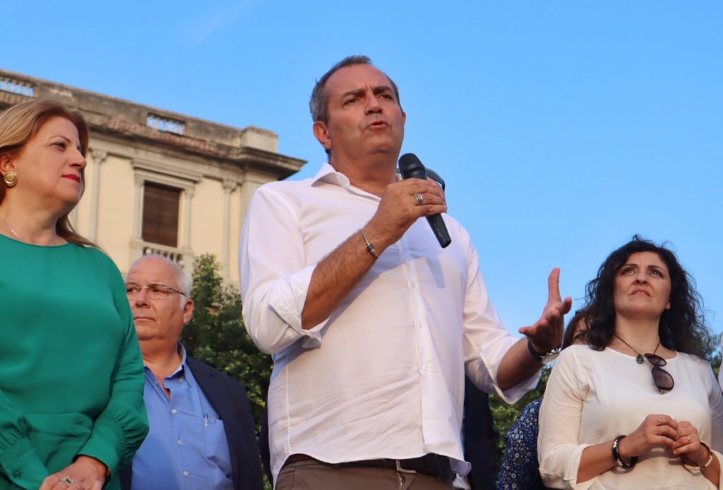 Iniziativa De Magistris Piazza Duomo