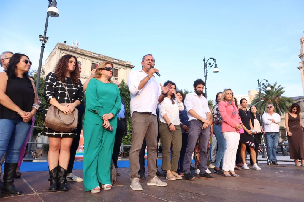 Iniziativa De Magistris Piazza Duomo