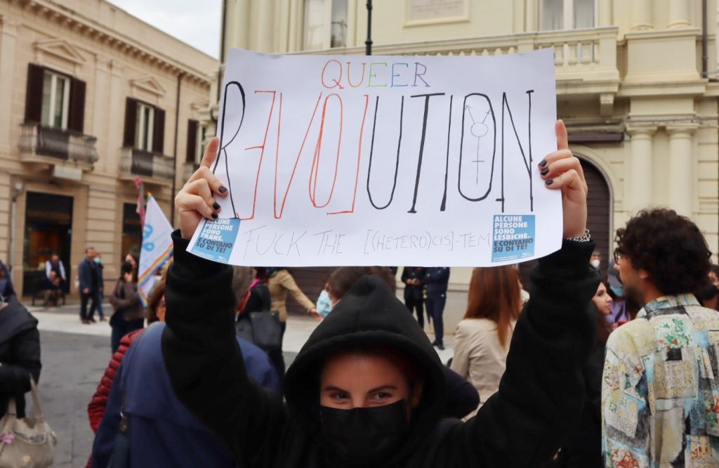 Manifestazione DDl zan piazza camagna