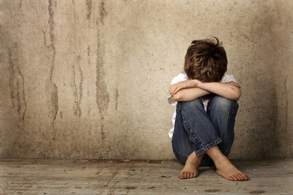 bambino triste