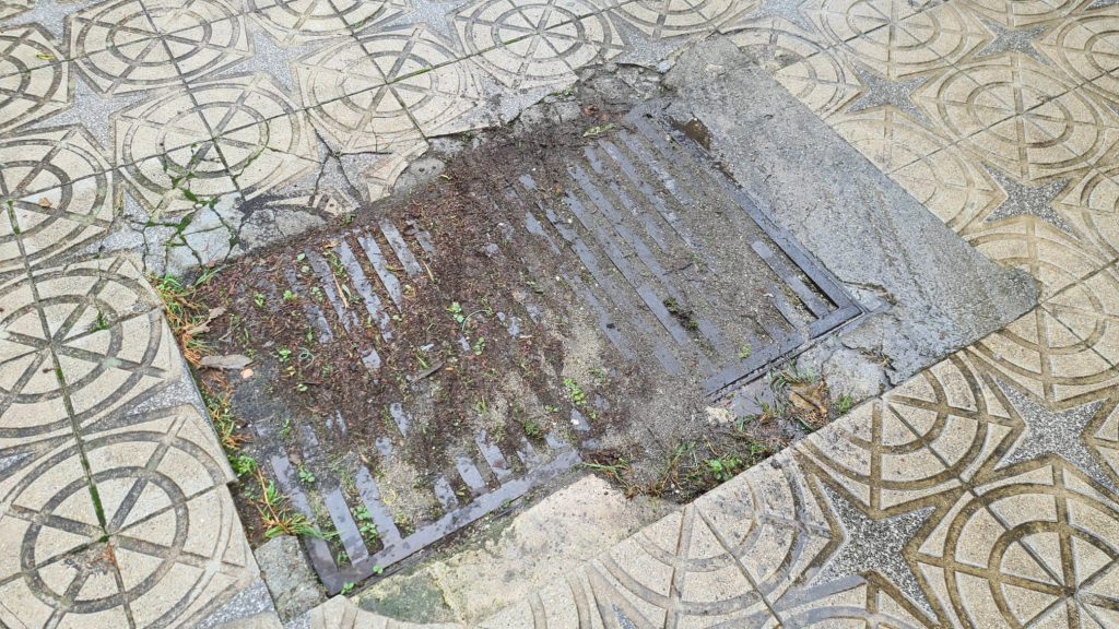 degrado cimiteri reggio calabria