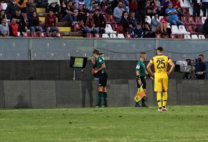 reggina-parma arbitro al var