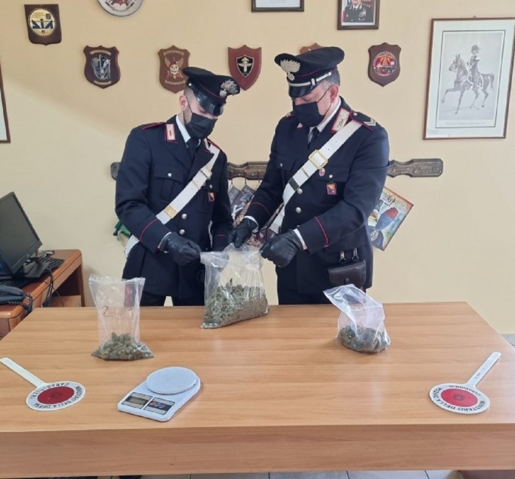 Sequestro droga CC Cesarò