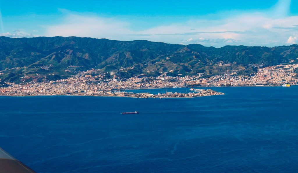 messina dall'alto