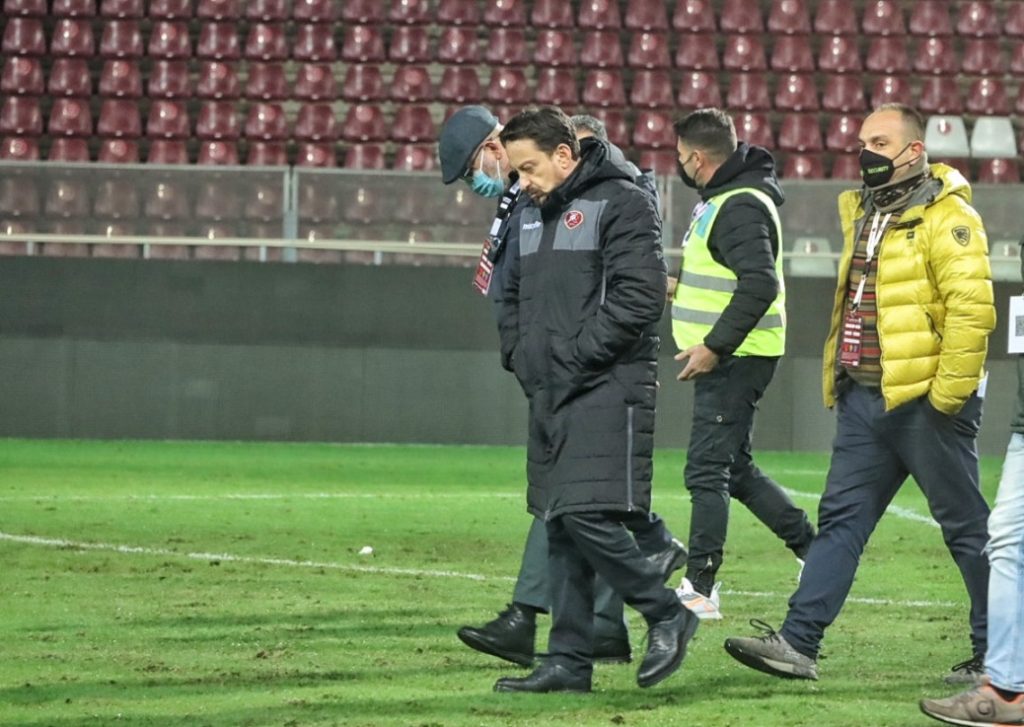 reggina-ascoli fischi tifosi gallo