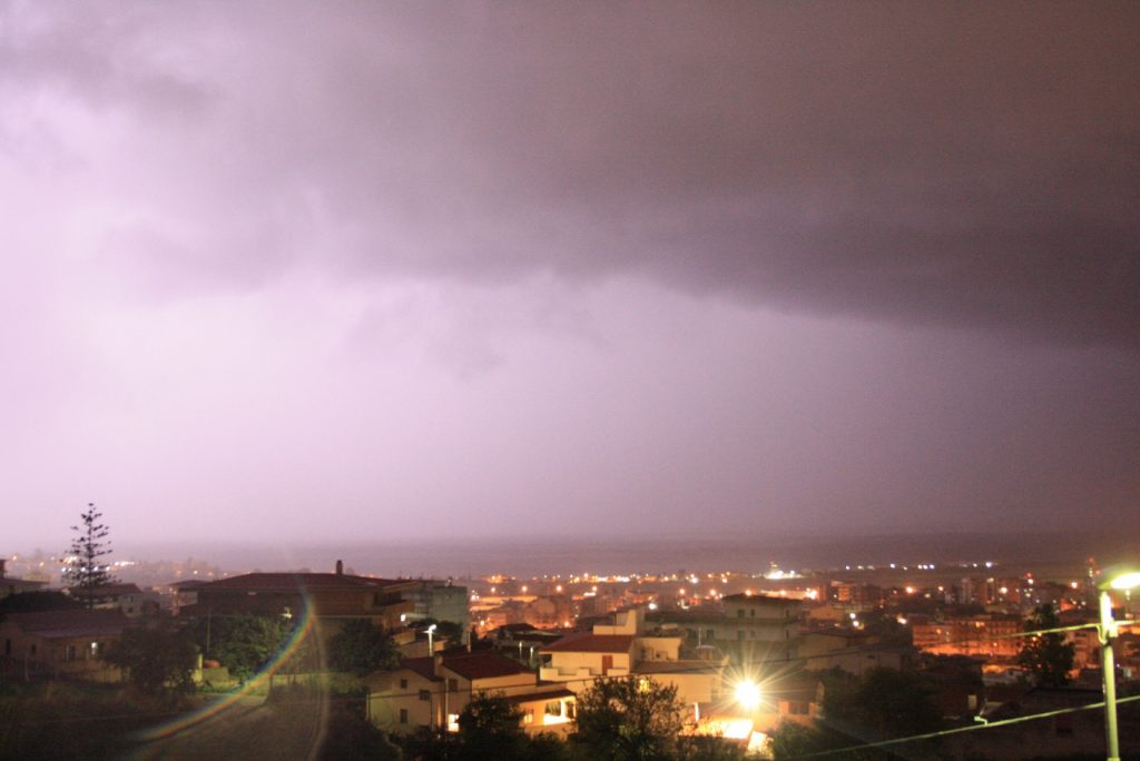 temporale reggio calabria 16 novembre 2021