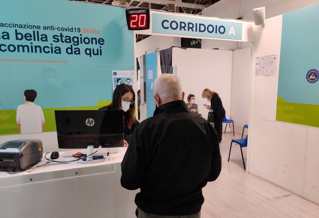 vaccini messina terza dose