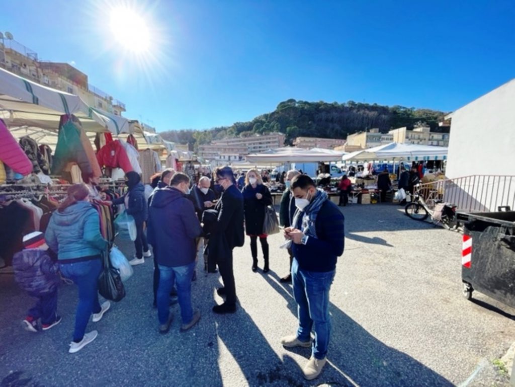 Hub Mercato Giostra