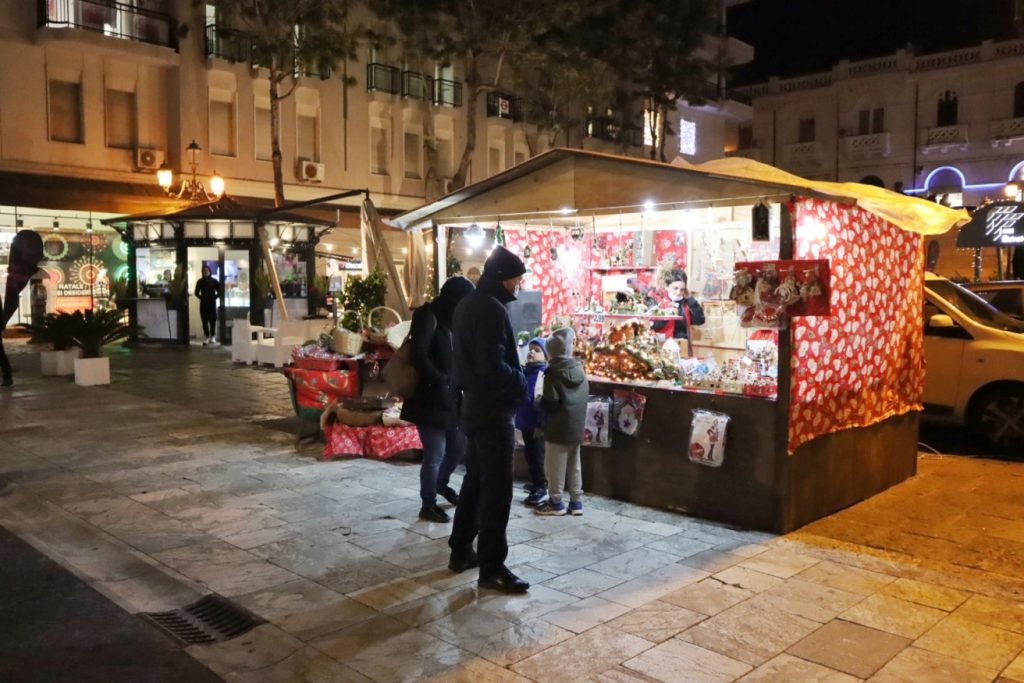 luminarie e mercatini natale piazza camagna