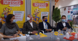 spendiamoci per le scuole
