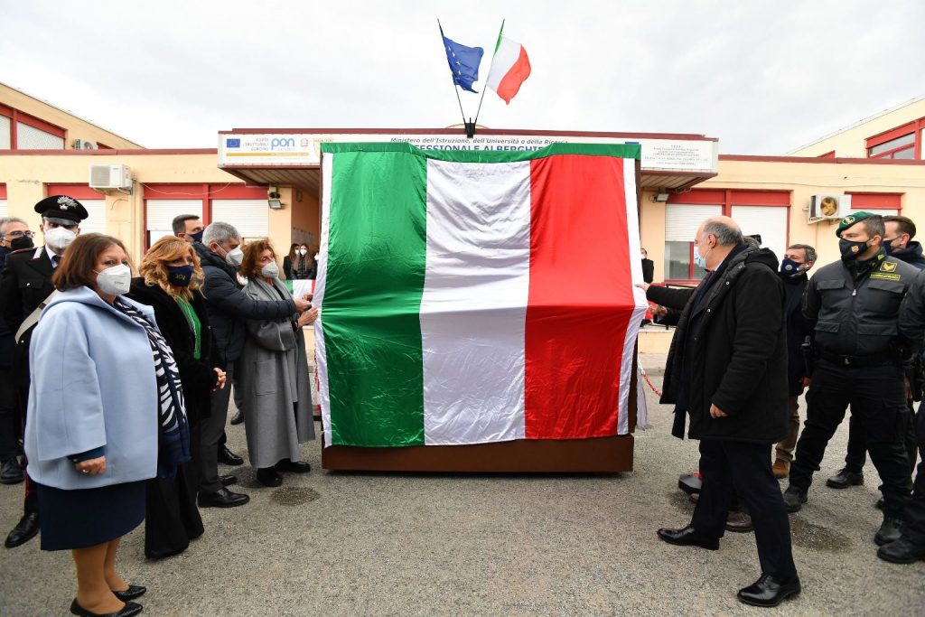 Teca resti auto Giovanni Falcone a Villa San Giovanni