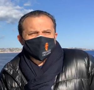 Il sindaco di Messina, Cateno De Luca. ANSA/RUGGERO FARKAS