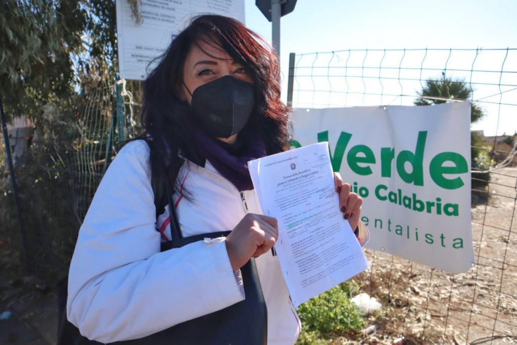 fare verde parcheggio cimitero condera