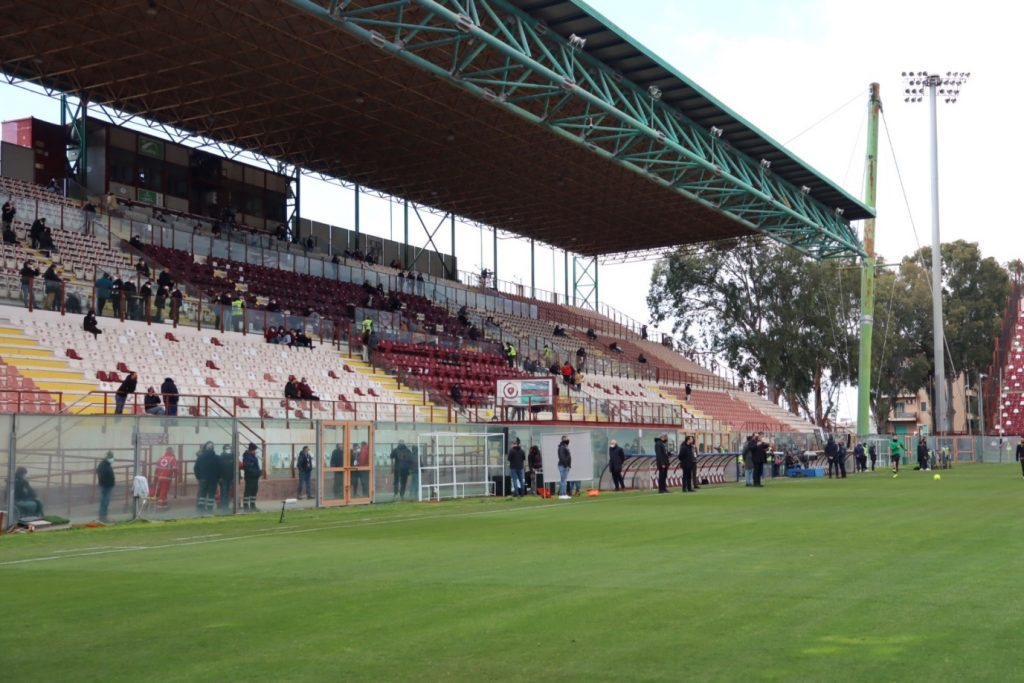 reggina-brescia tribuna coperta stadio granillo