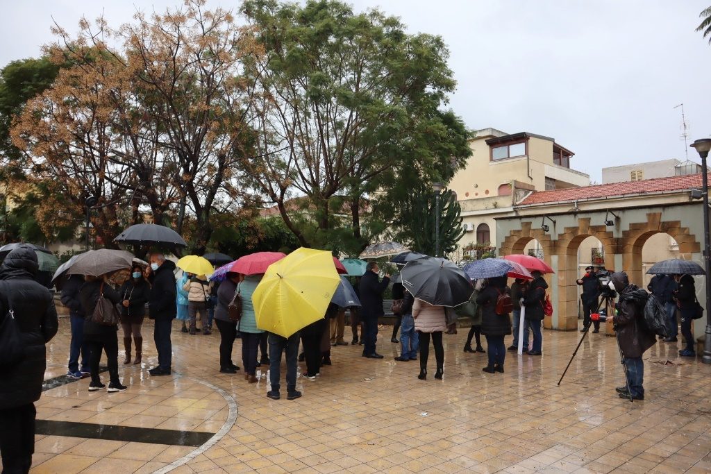 villa san giovanni proteste super green pass trasporti con sicilia