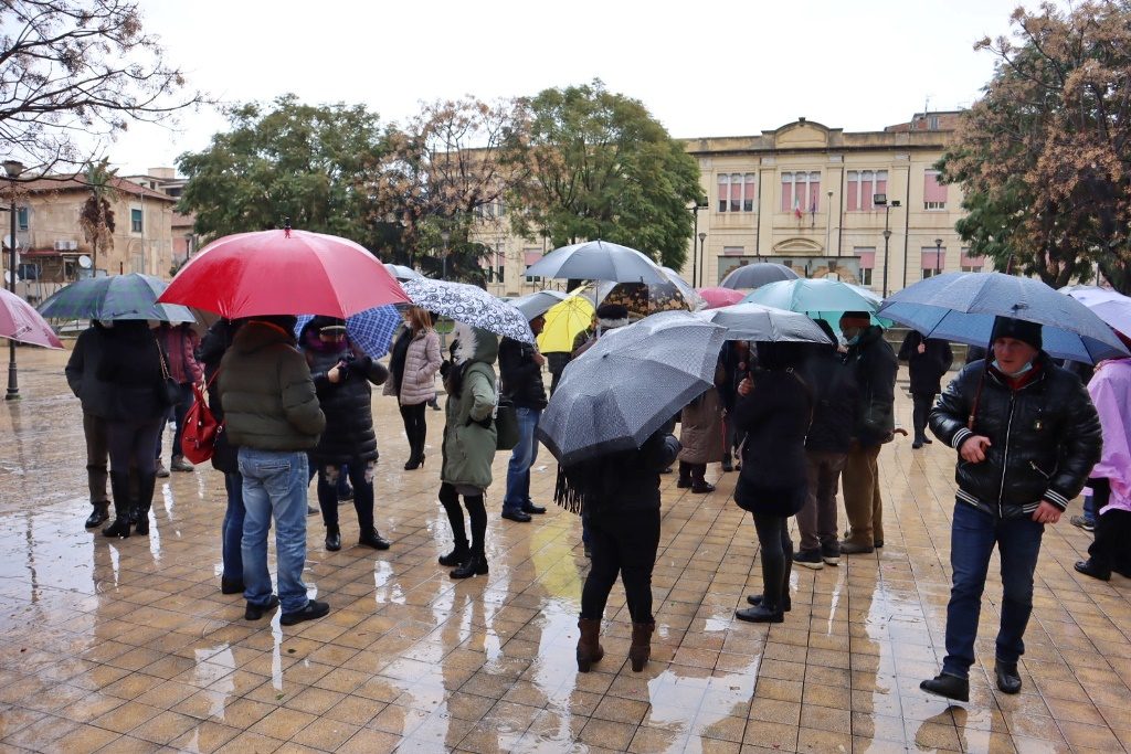 villa san giovanni proteste super green pass trasporti con sicilia