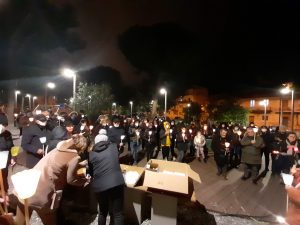 Fiaccolata contro la guerra Noi Per Santa Caterina