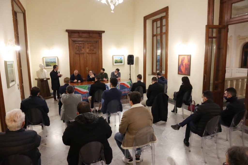 Iniziativa gioventù nazionale reggio calabria
