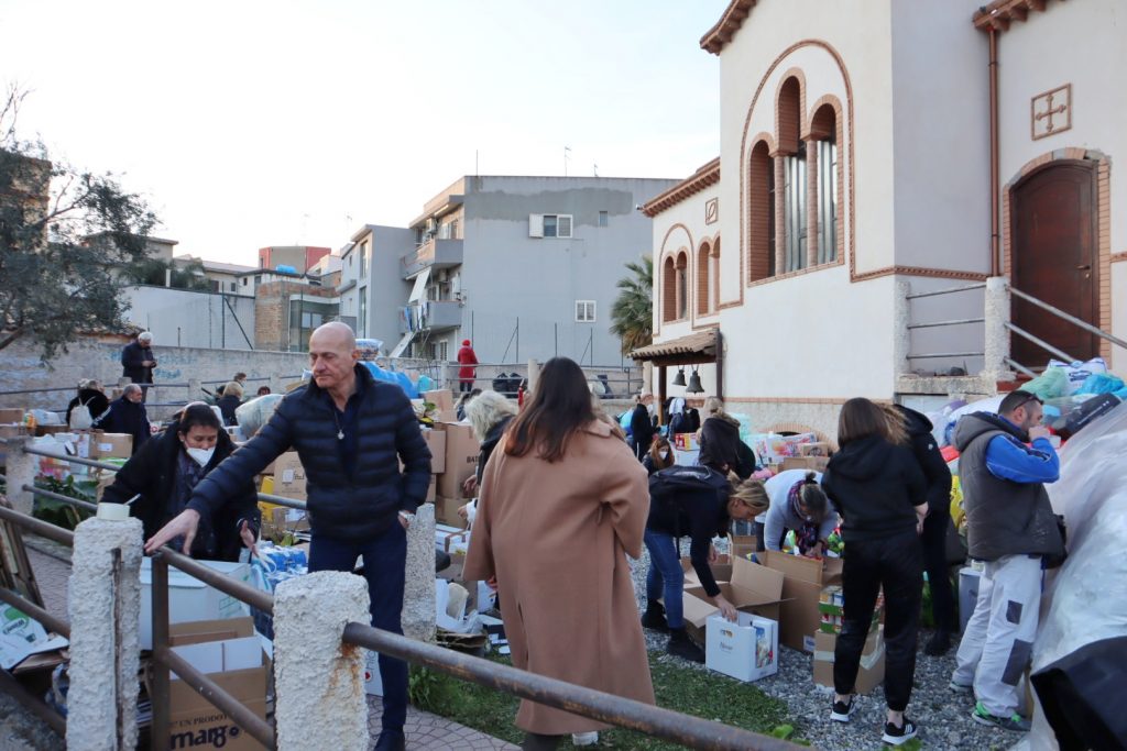 Raccolta beni Reggio Calabria in Ucraina