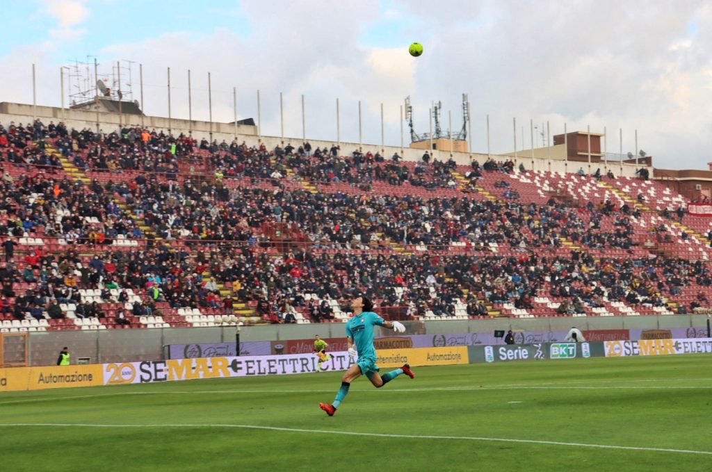 Reggina-Crotone gol Montalto