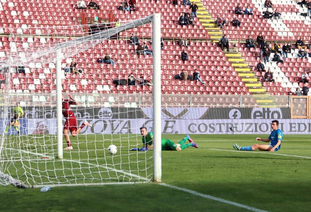 Reggina-Pordenone gol Menez