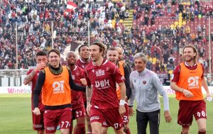 Reggina-Pordenone gol ed esultanza Di Chiara