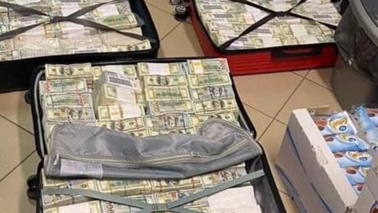 Anastasia Kotvitskaya attraversa il confine ucraino con 30 milioni