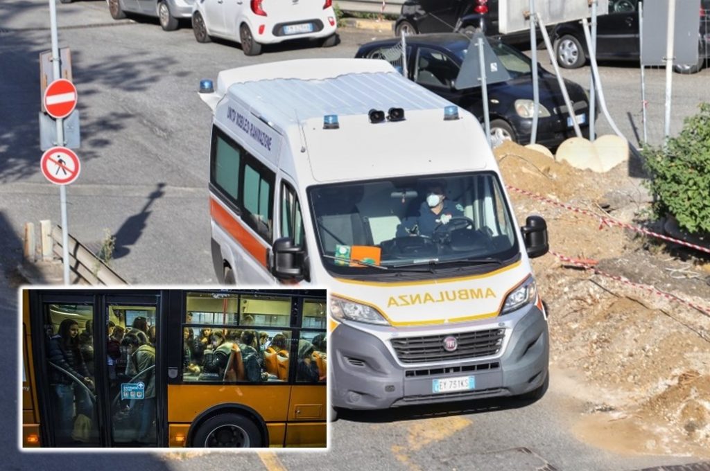 ambulanza e malore sul bus