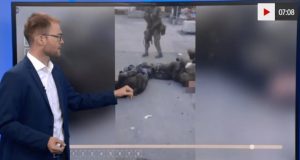bild soldati tedeschi sparano alle gambe prigionieri russi