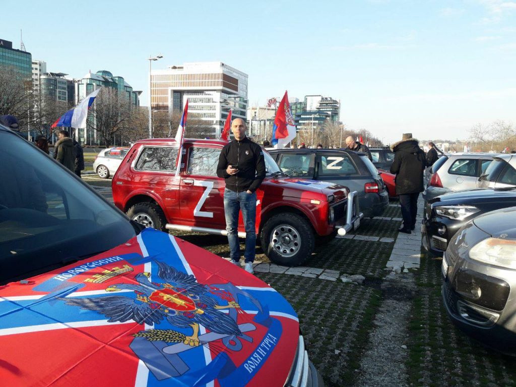 manifestazione pro russia in serbia