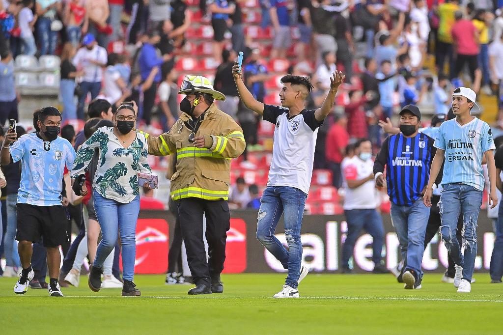 violenza-allo-stadio-queretaro-in-messico