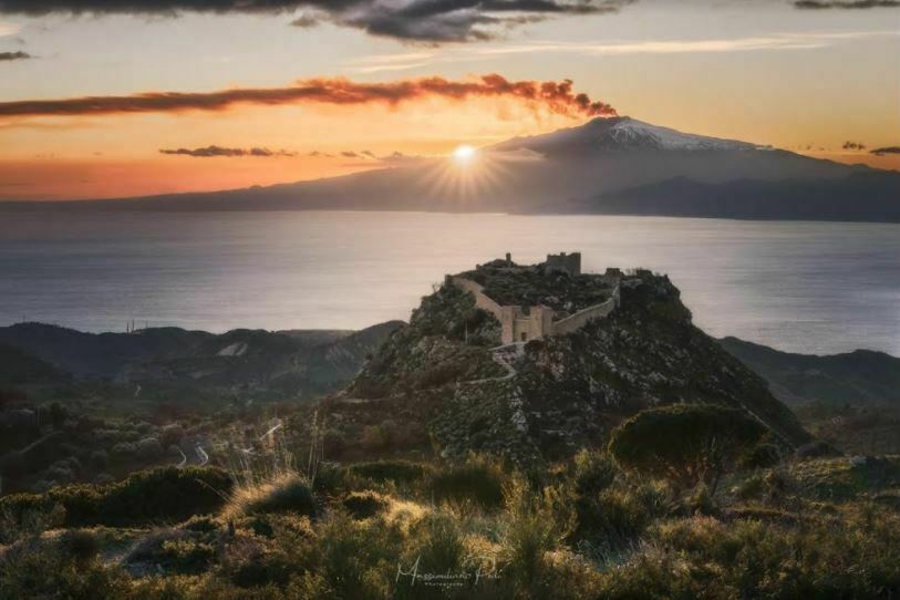 Castello Santo Niceto Motta San Giovanni