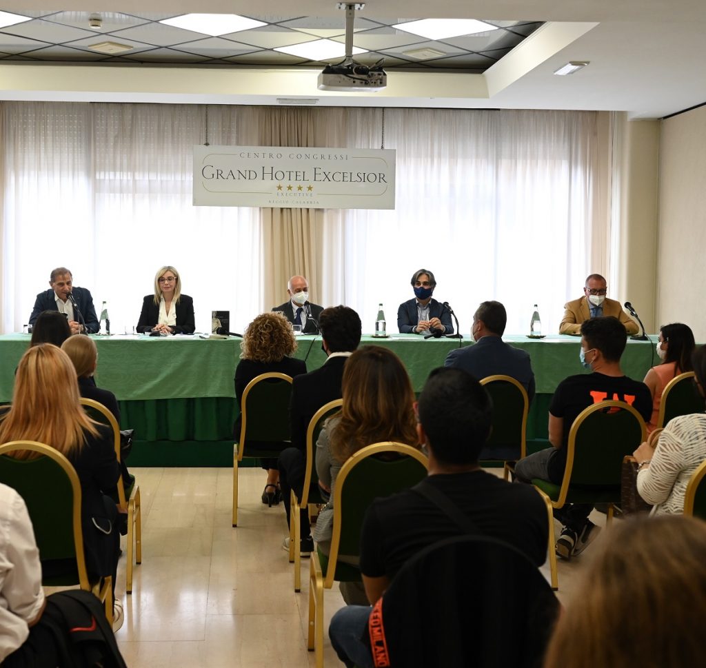 Premio Letterario Apolllo School