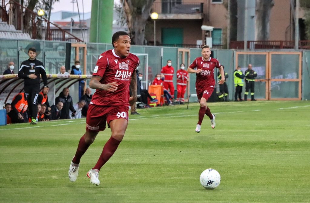 Reggina-Benevento Folorunsho