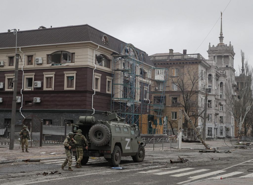 Soldati russi a Mariupol