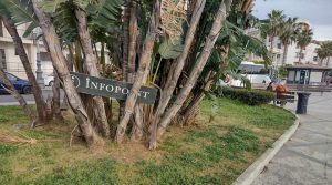 cartello infopoint