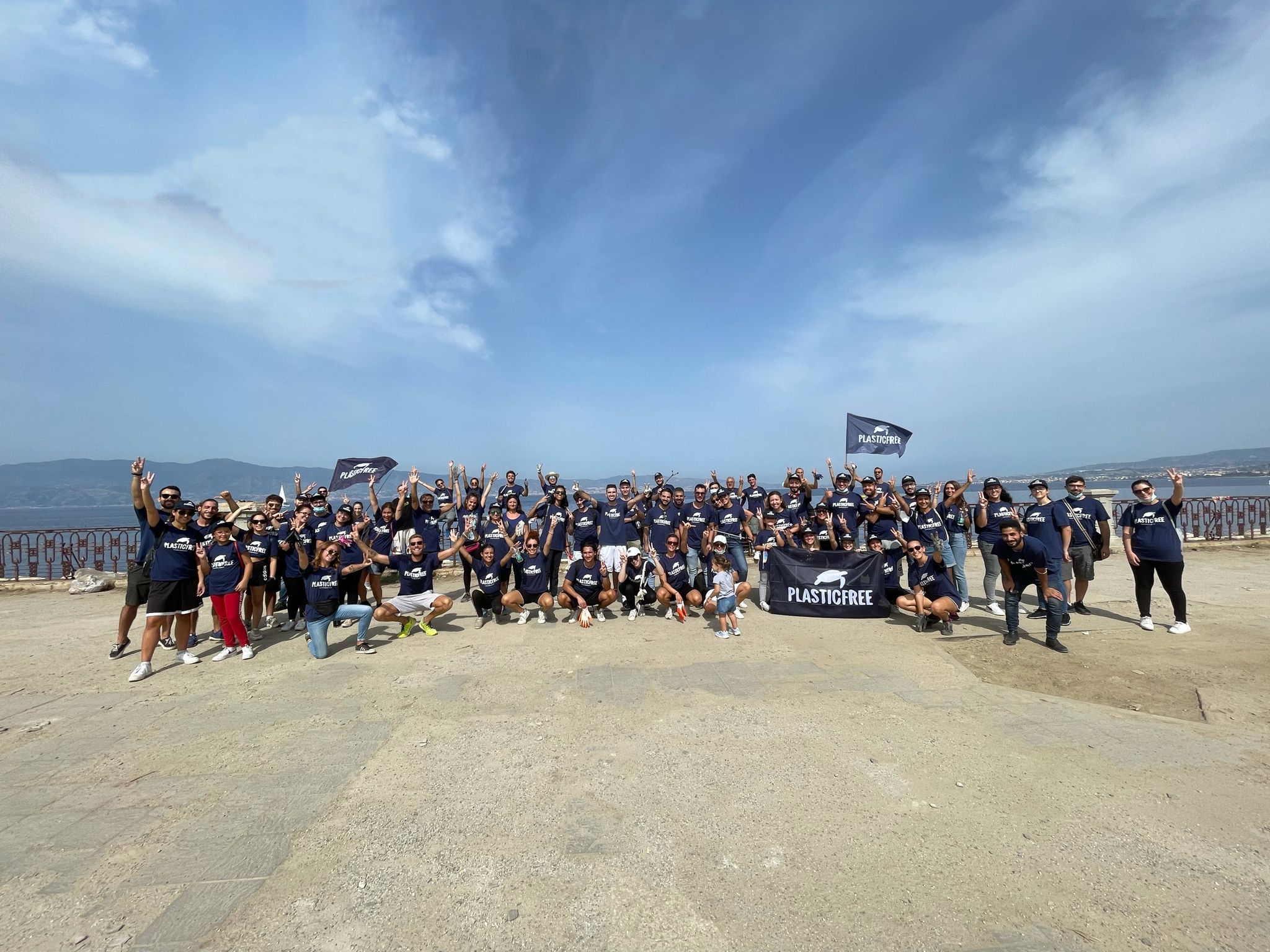 foto gruppo plastic free reggio calabria
