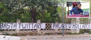 striscione gallo reggina