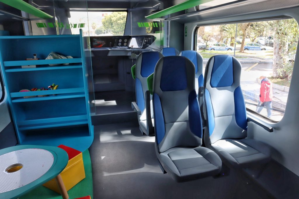 treno Blues trenitalia reggio calabria